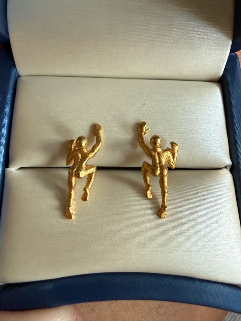 Vintage 80s/90s Gold Tone Climbing Man Figural Earrings